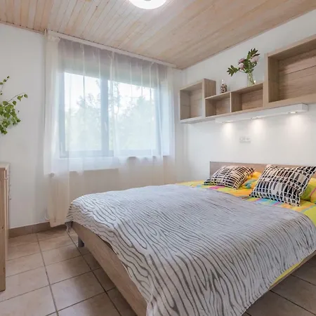 - Speleo Camp Appartement *