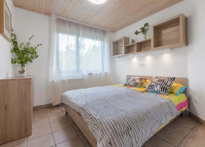 - Speleo Camp Appartement *